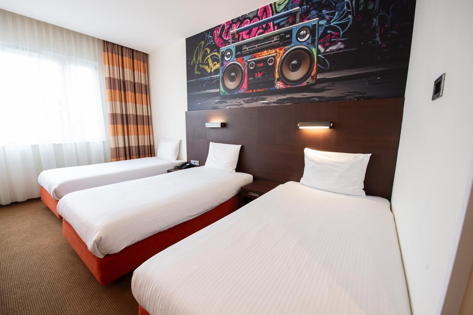 Desilva Warszawa Piaseczno Hotel Пясечно Екстериор снимка